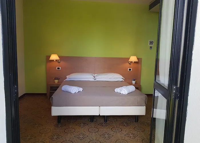 Bologna Szálloda 3*