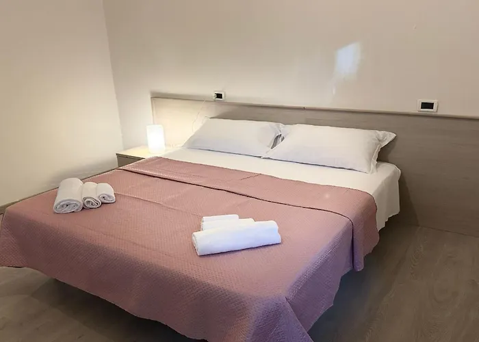Bologna 酒店 里米尼