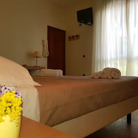 Bologna Szálloda 3*